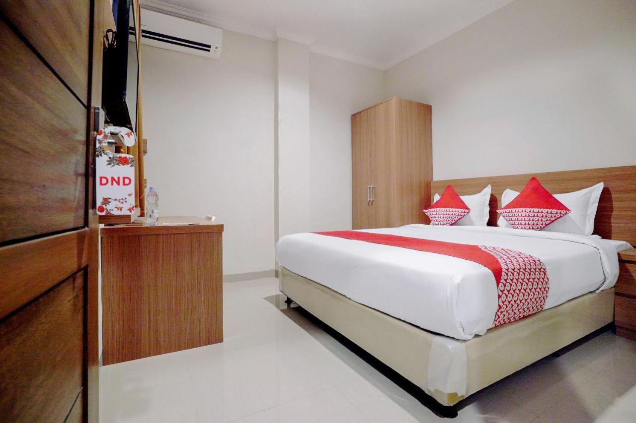 Oyo 415 The Kartini 8 Residence Jakarta Exterior foto