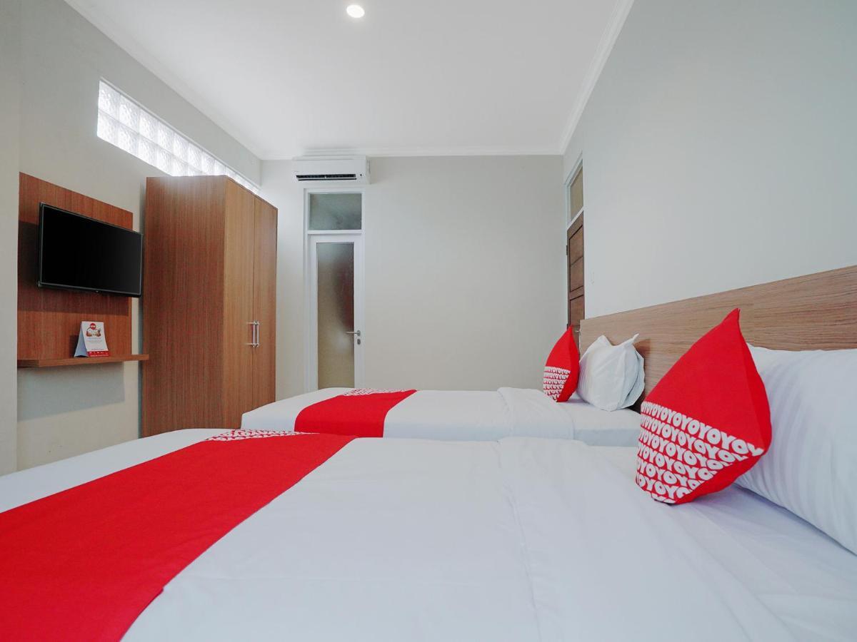 Oyo 415 The Kartini 8 Residence Jakarta Exterior foto