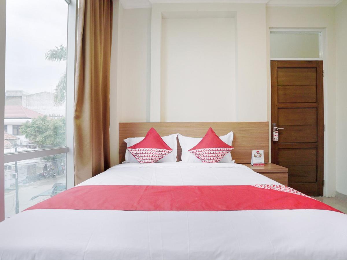 Oyo 415 The Kartini 8 Residence Jakarta Exterior foto
